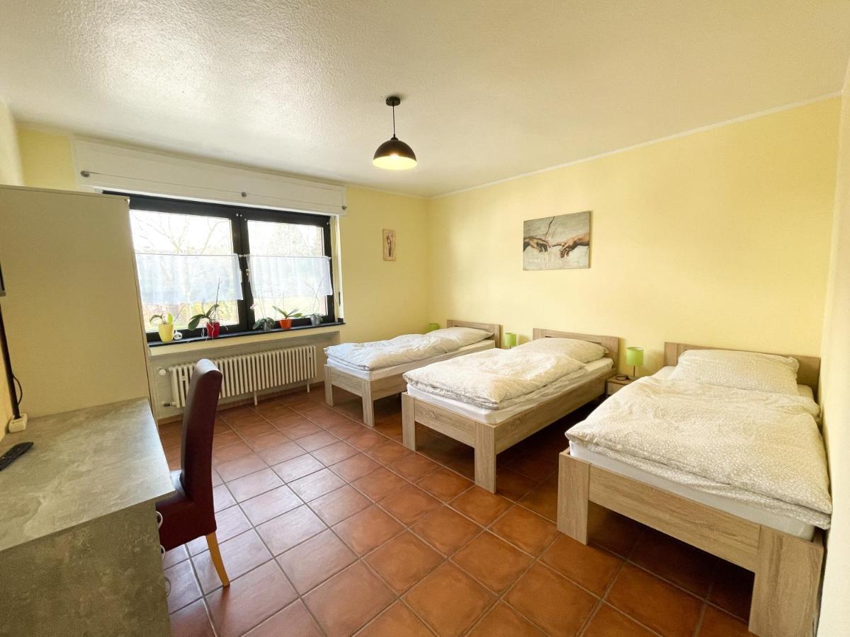 Zum Burghof Appartamento Hürth Esterno foto