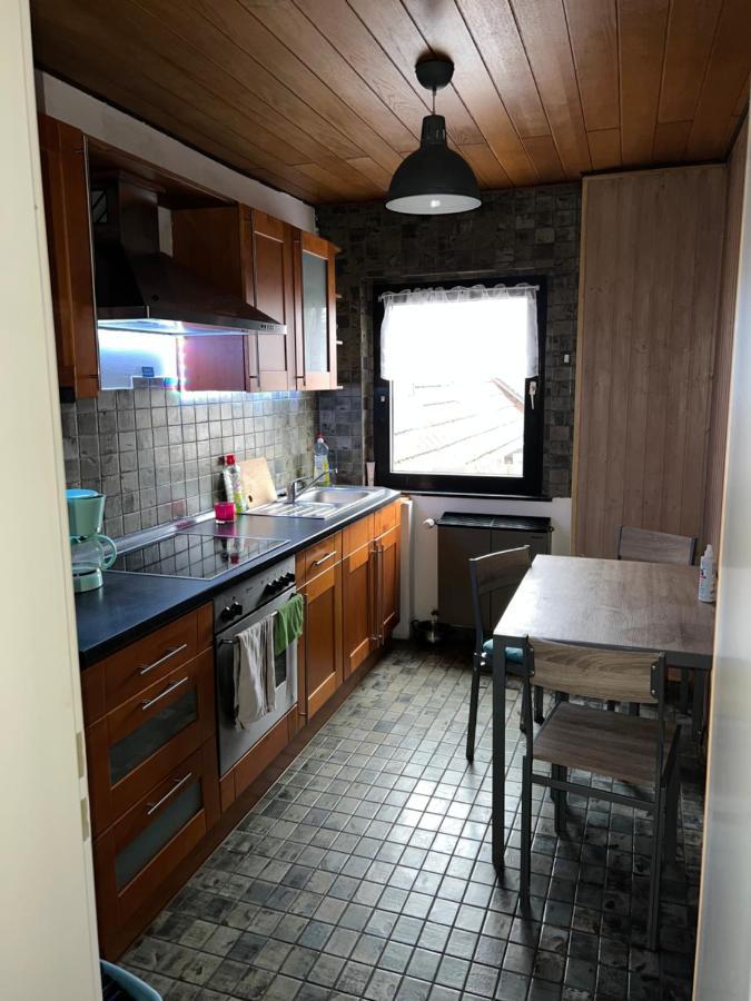 Zum Burghof Appartamento Hürth Esterno foto